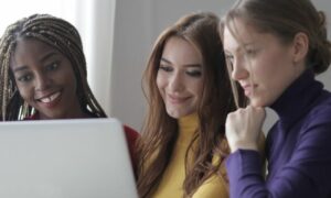 Concursos 2022: atualizado. Mais de 95 mil vagas